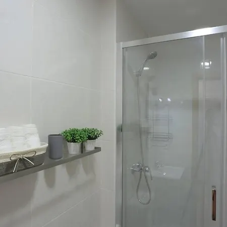 Charming House In Porto's Historic Centre / Air Conditioning Сasa de vacaciones